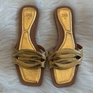 Zara Women's Gold Sandals Size 38